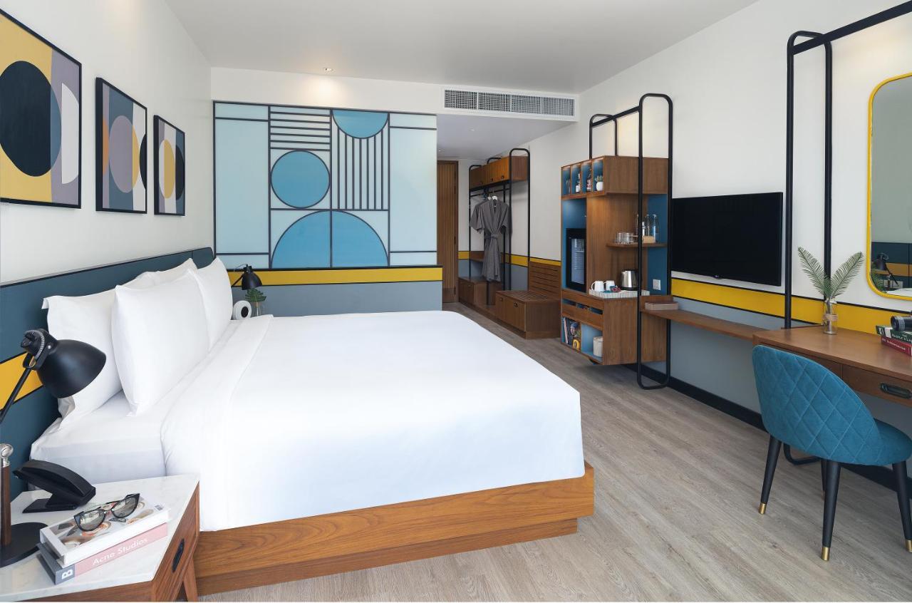 Fabulous Seaview Room