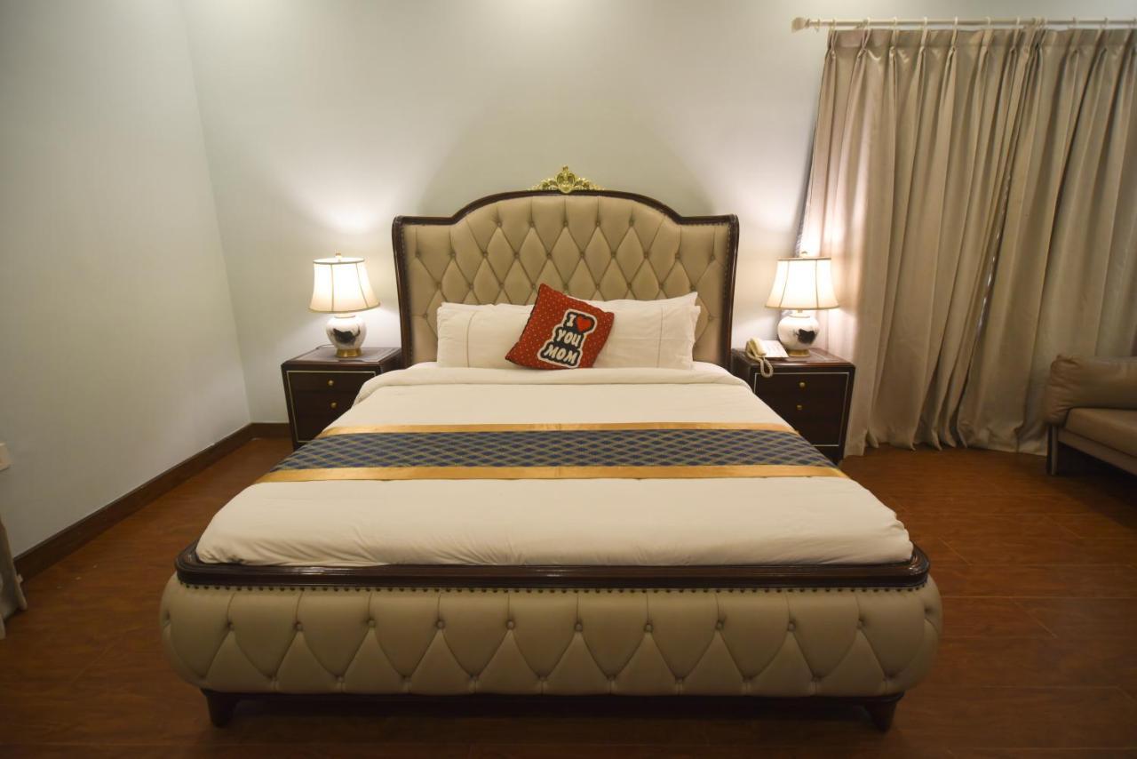 King Room