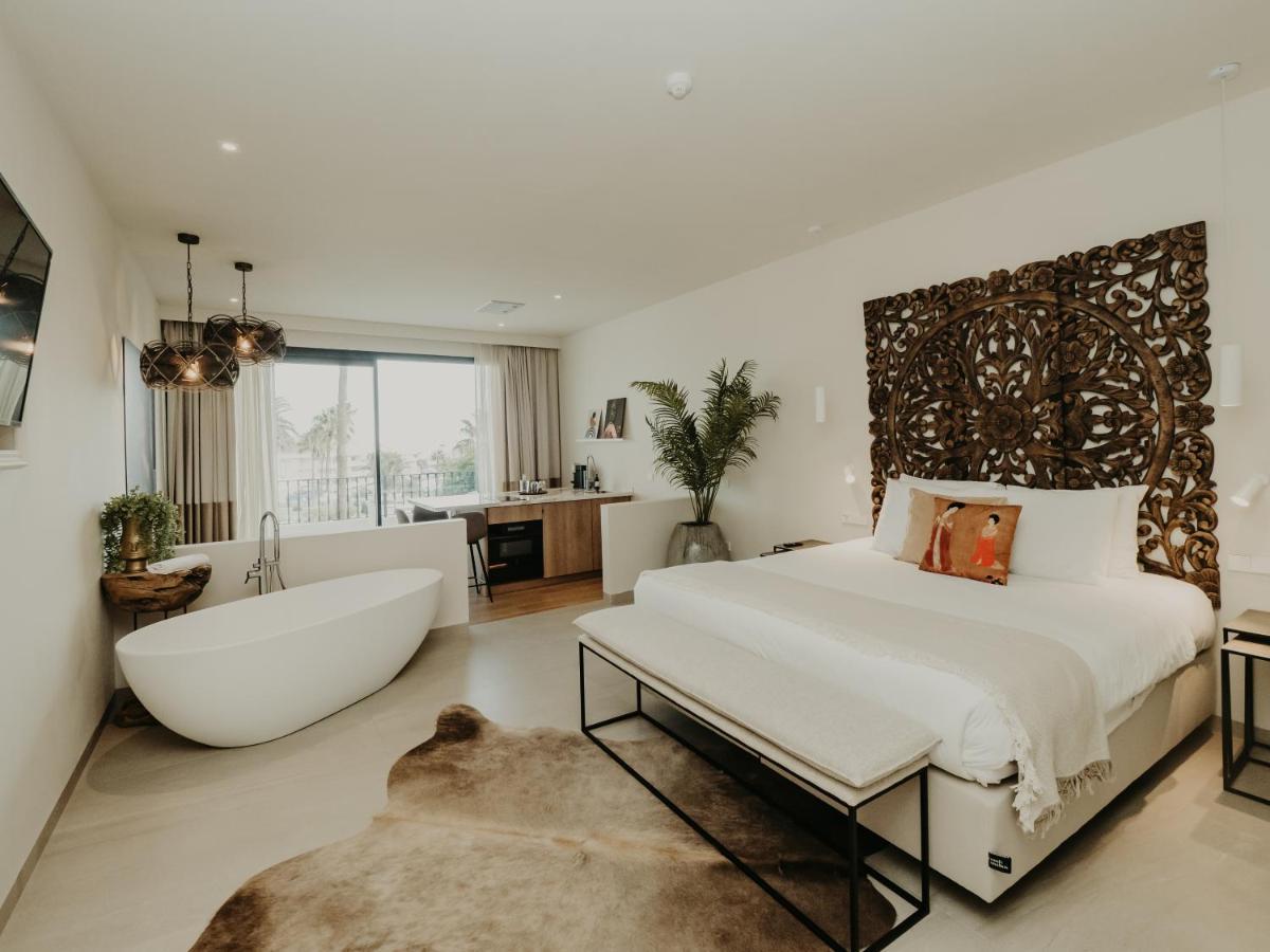 Superior Studio with Terrace and Sea View