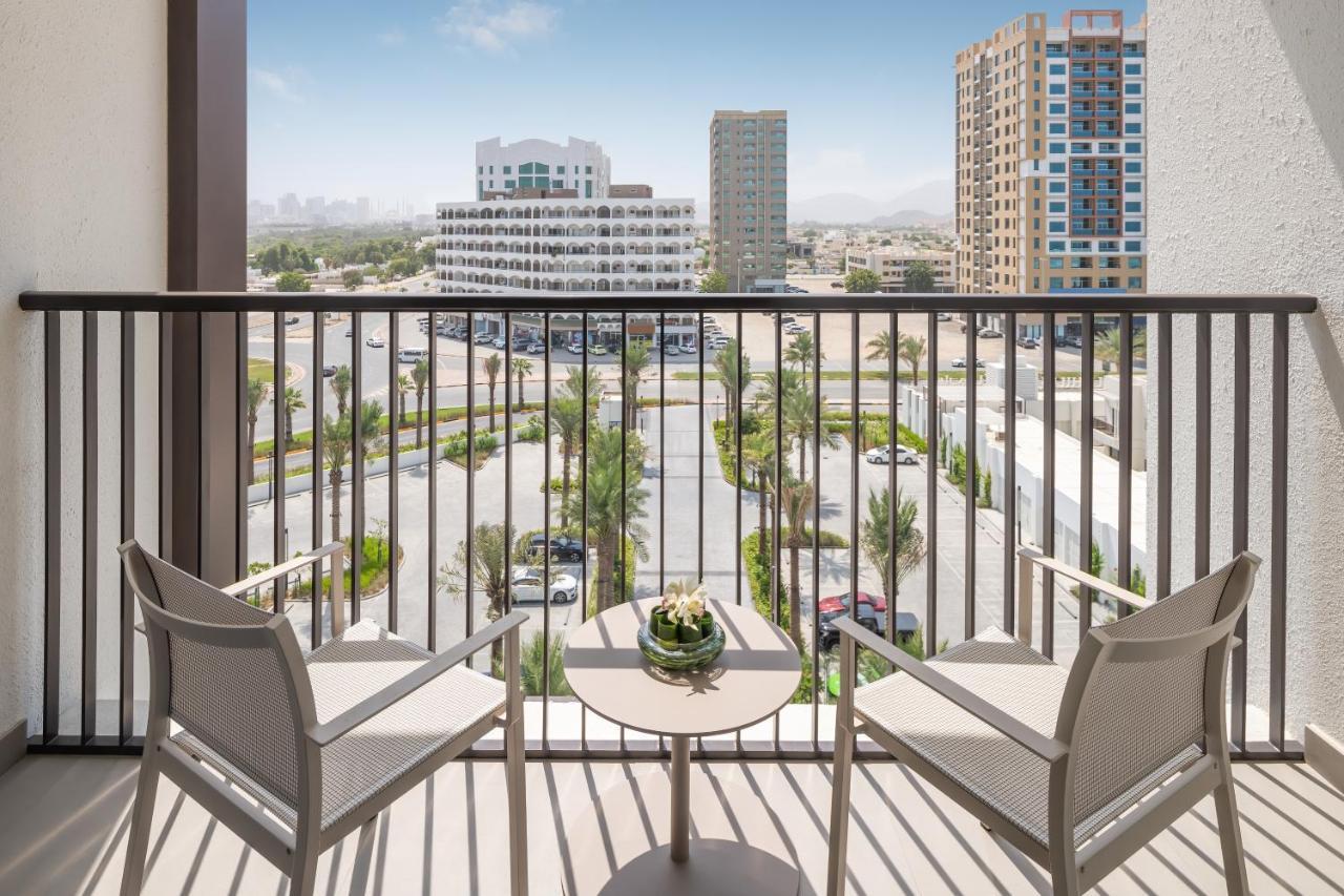 Deluxe Room City View Twin