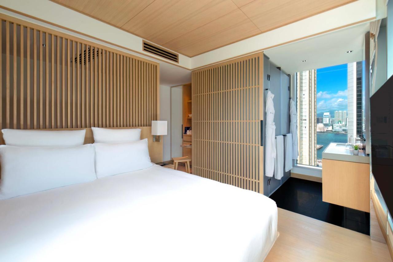 Superior King Room with Harbourside