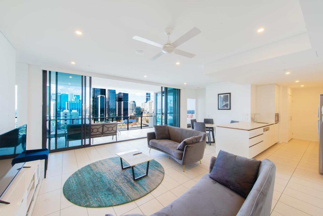 Three Bedroom Two Bathroom City View Apartment,1344009254:JPEG