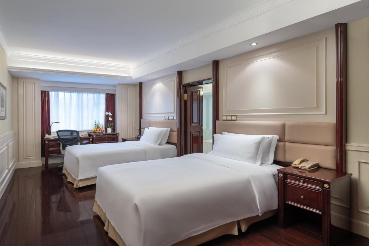 Premium Twin Room