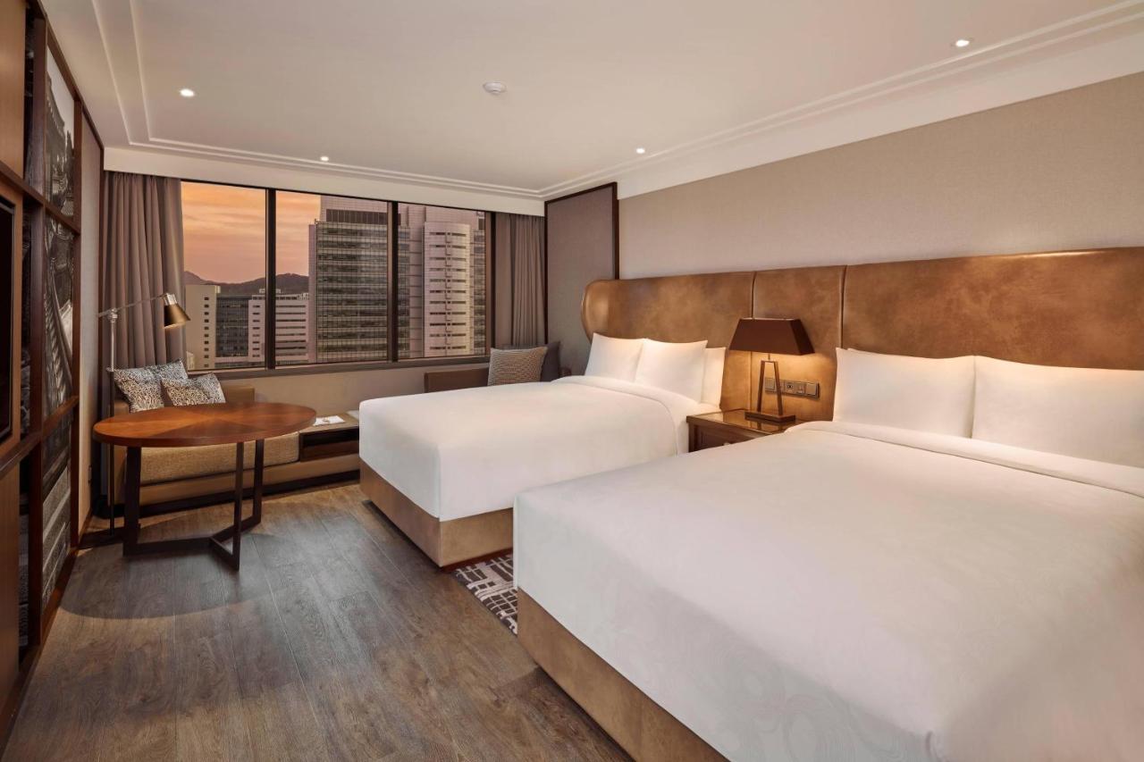 Deluxe Double, Guest room, 2 Double, City view