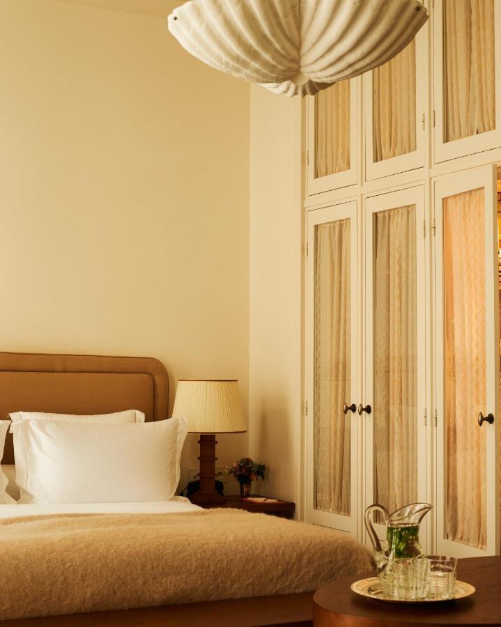 Room Prestige,1349950441:JPEG