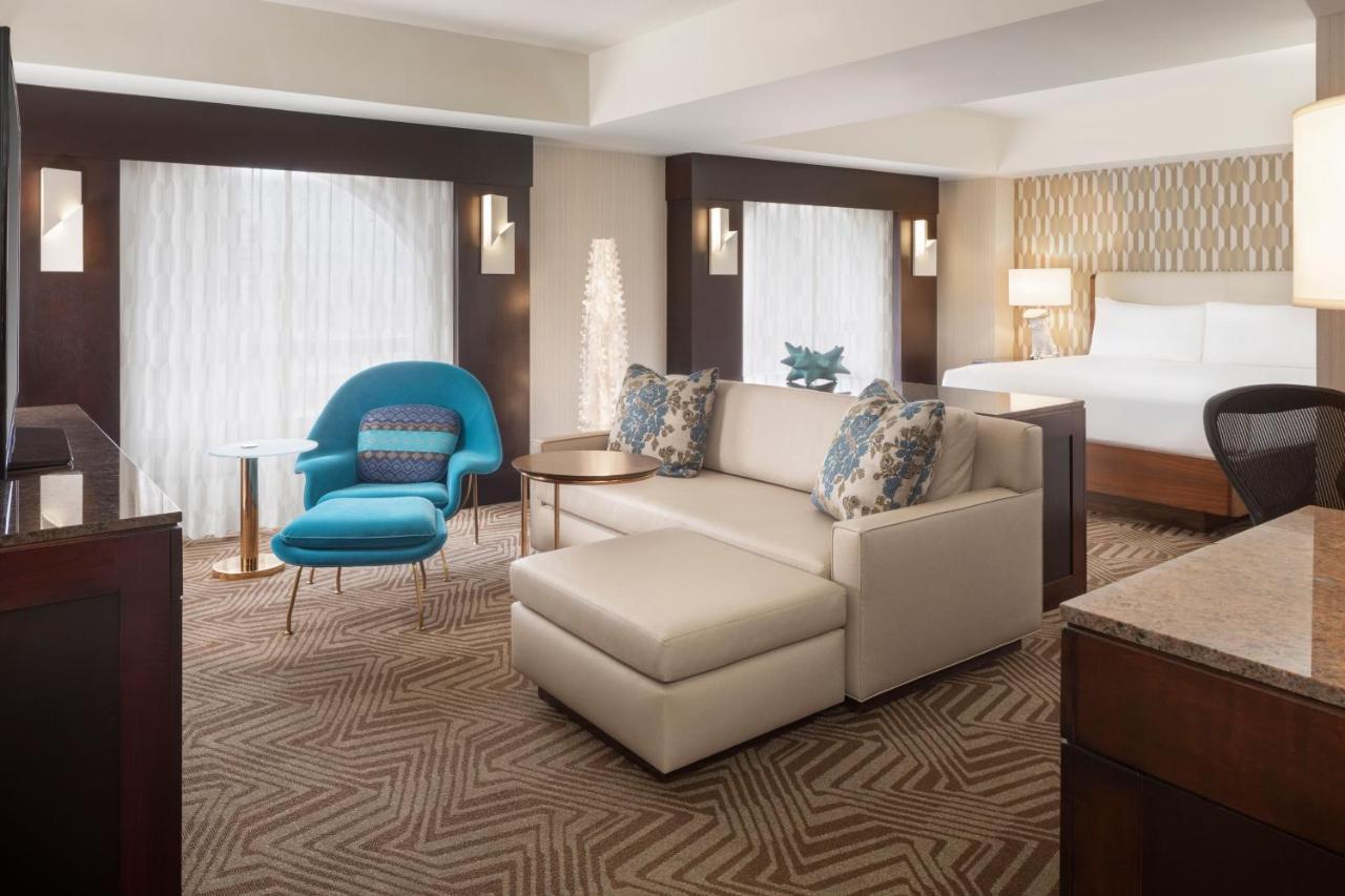 King Suite,1617849367:JPEG