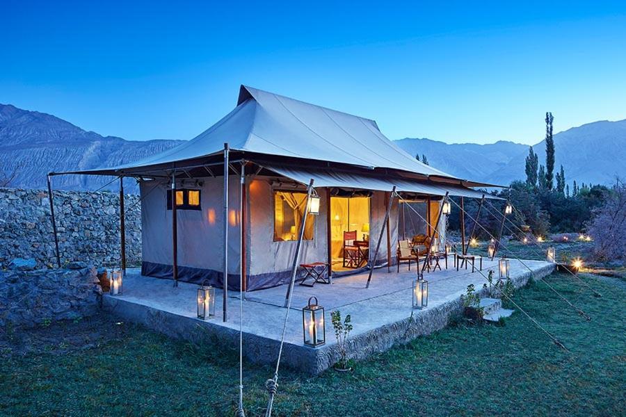 Suite with Mountain View