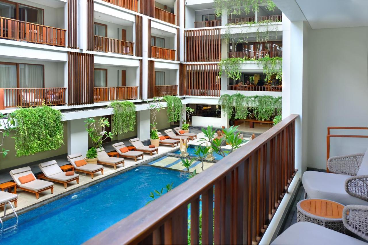Premium Deluxe Double Bed Pool View with Daily Beers
