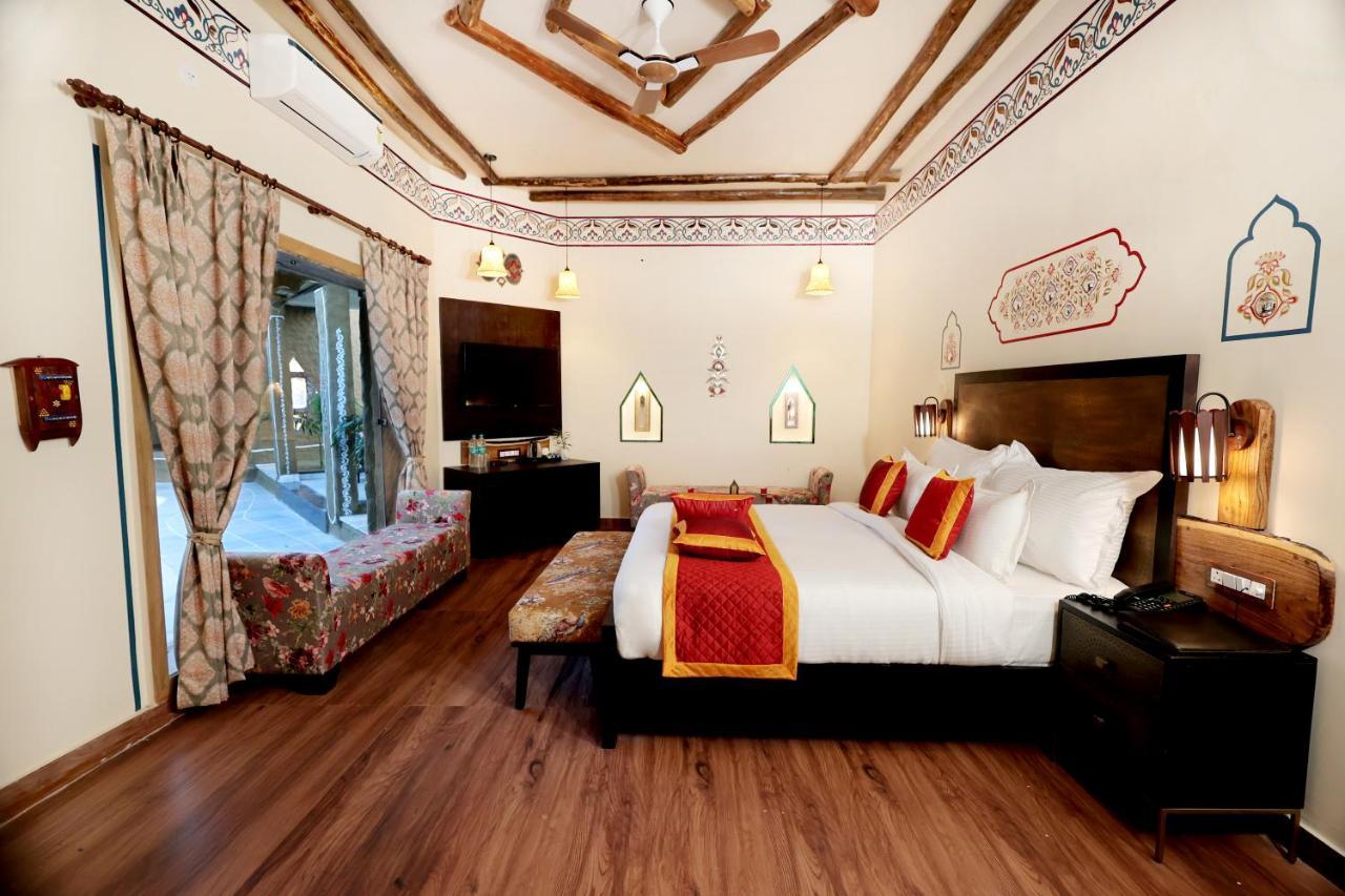 Village Suite Villa with Plunge Pool, Jacuzzi and Private Sit Out