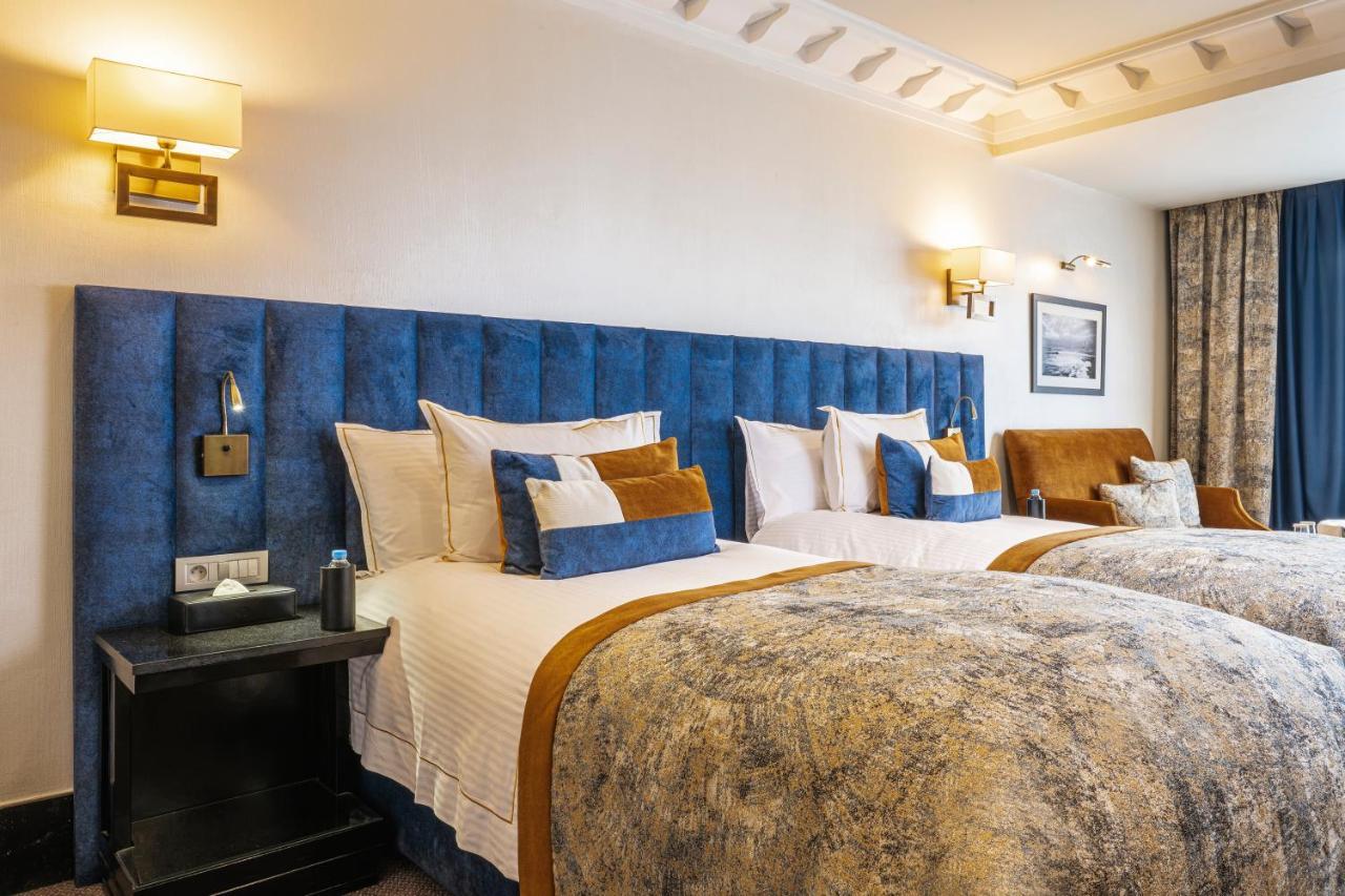 Twin Room,1545864817:JPEG