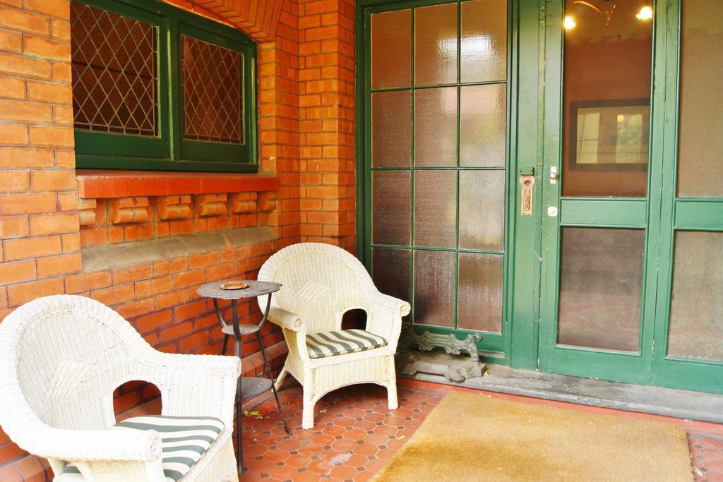 Two-Bedroom Apartment - George Lowe Esquire,140304405:JPEG