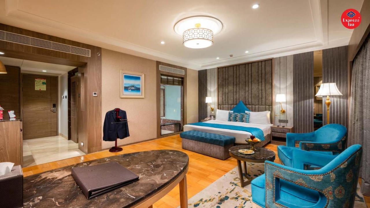 Executive Suite