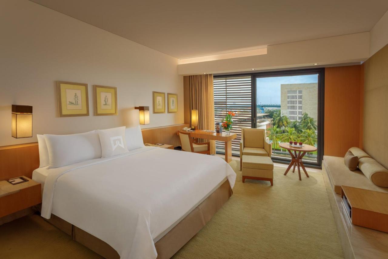 Towers Guest room, 1 Queen