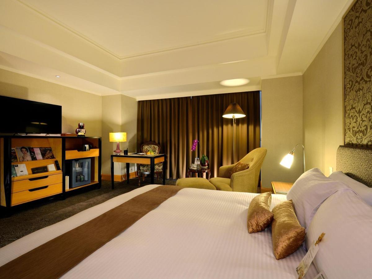 Premier Quadruple Room