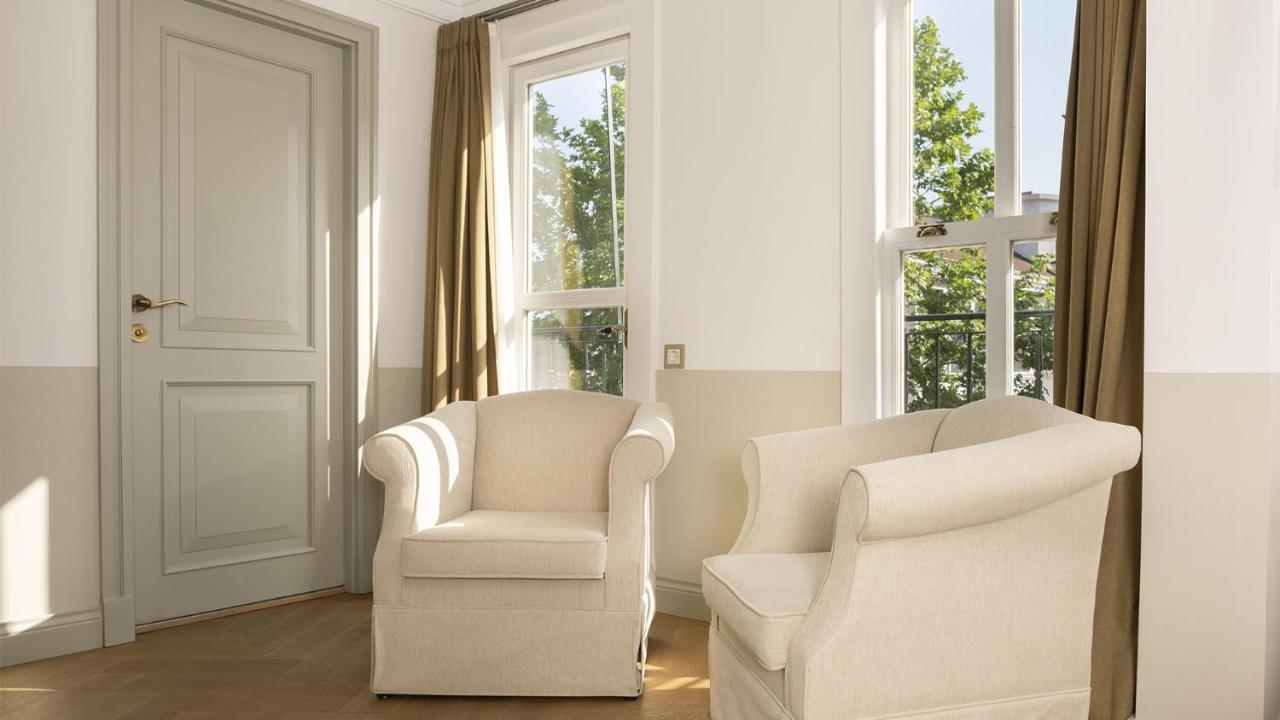 Junior Suite with Balcony and Sea View,1415915514:JPEG