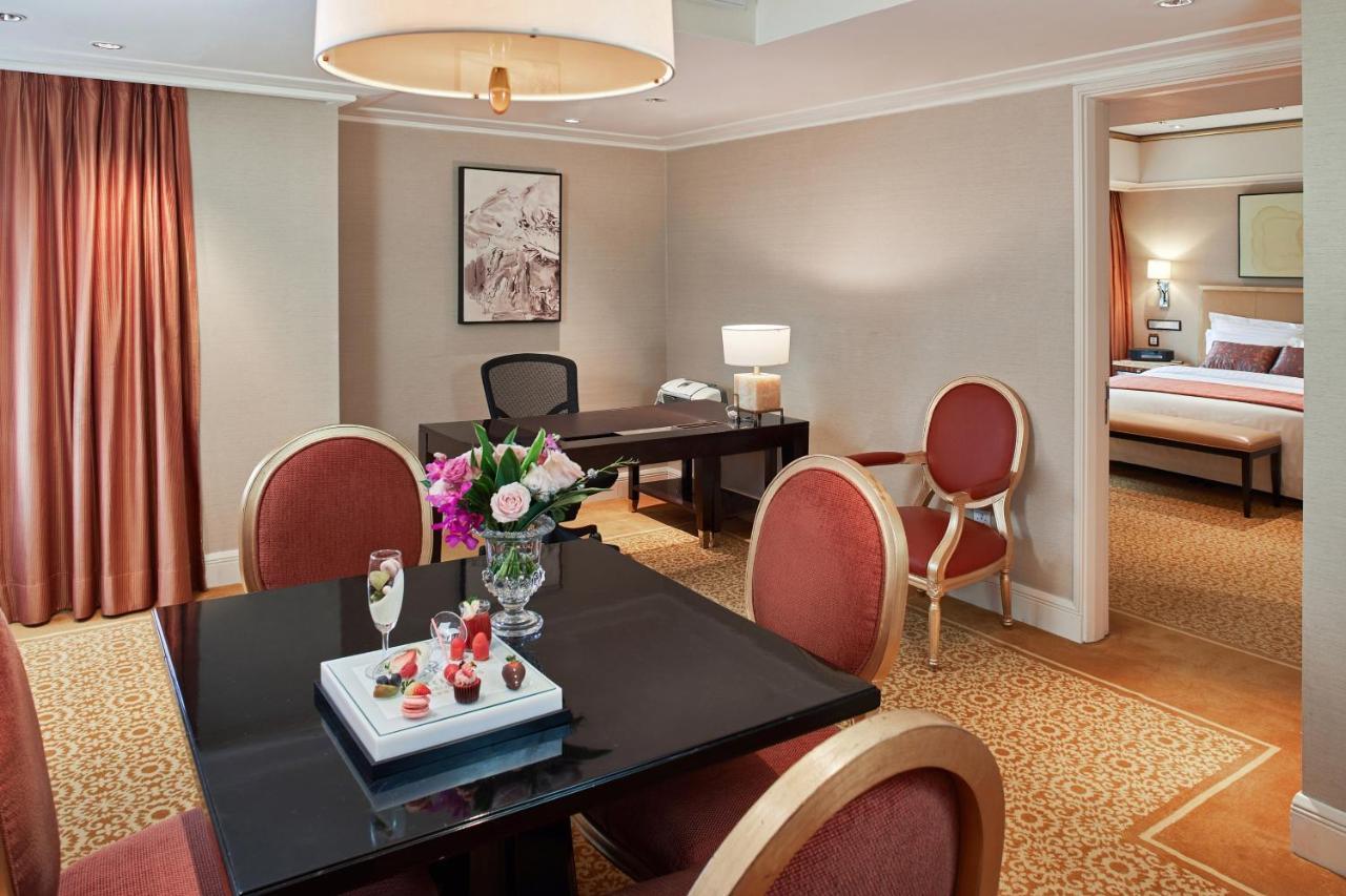 Ambassador Suite