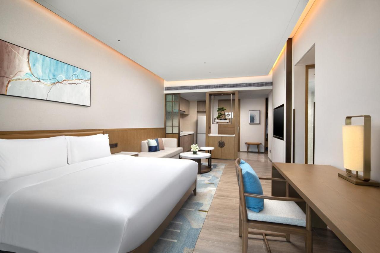 1 King 1 Single Bed STE Ocean View(Welcome fruite+Free mini bar+Kitchen+Children's themed room card+Free Self Laundry)