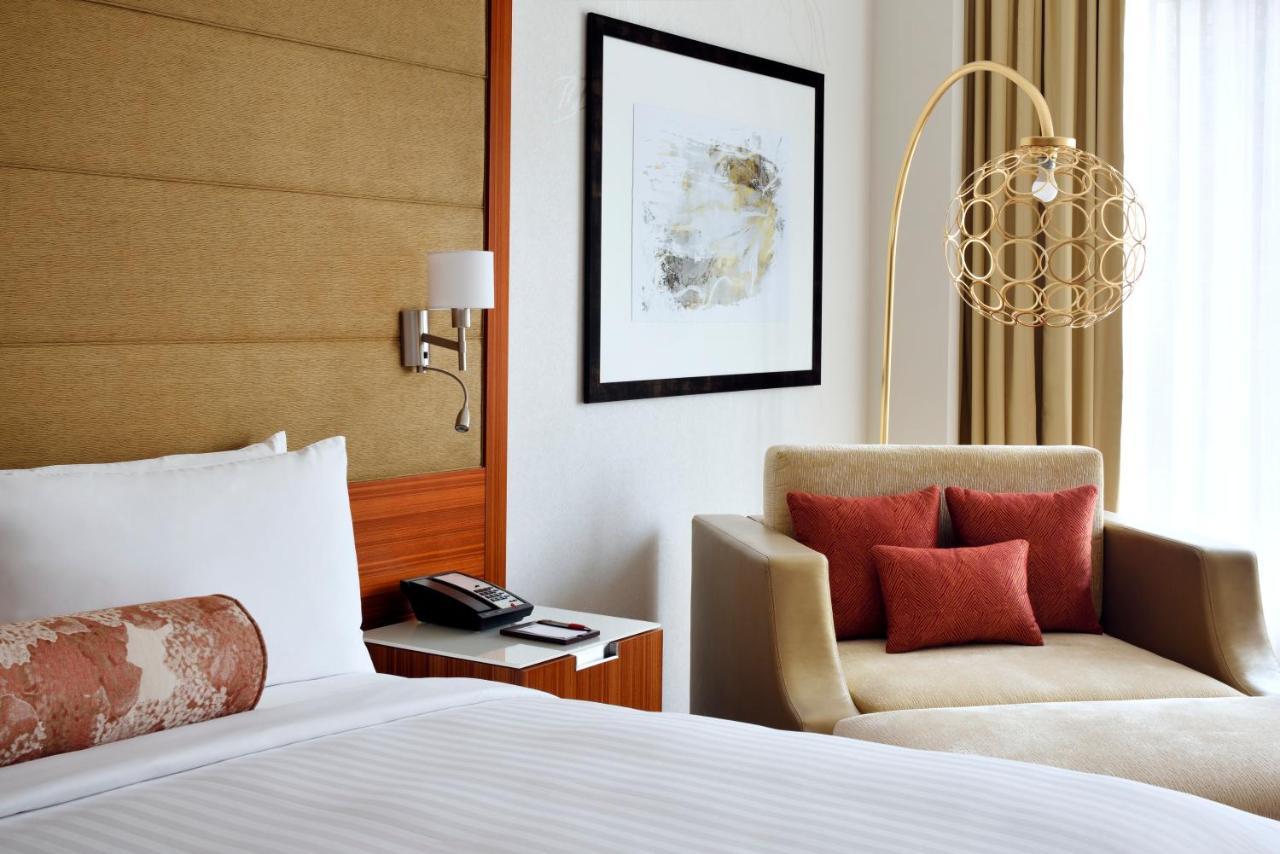 Superior King Room,1543925038:JPEG