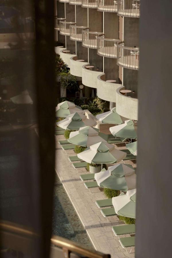 Deluxe Suite,1739518441:JPEG