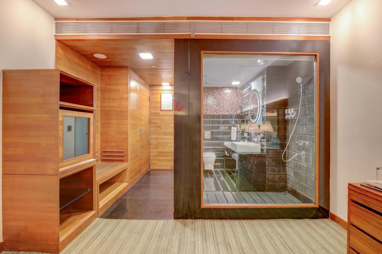 King Suite with Balcony,1421309982:JPEG