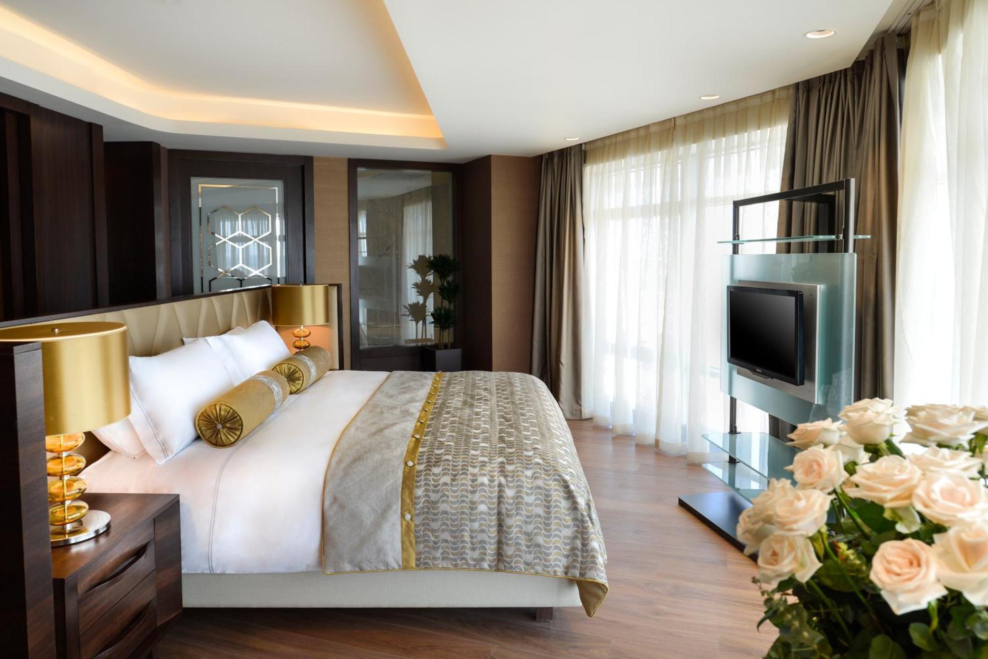 Presidential Suite