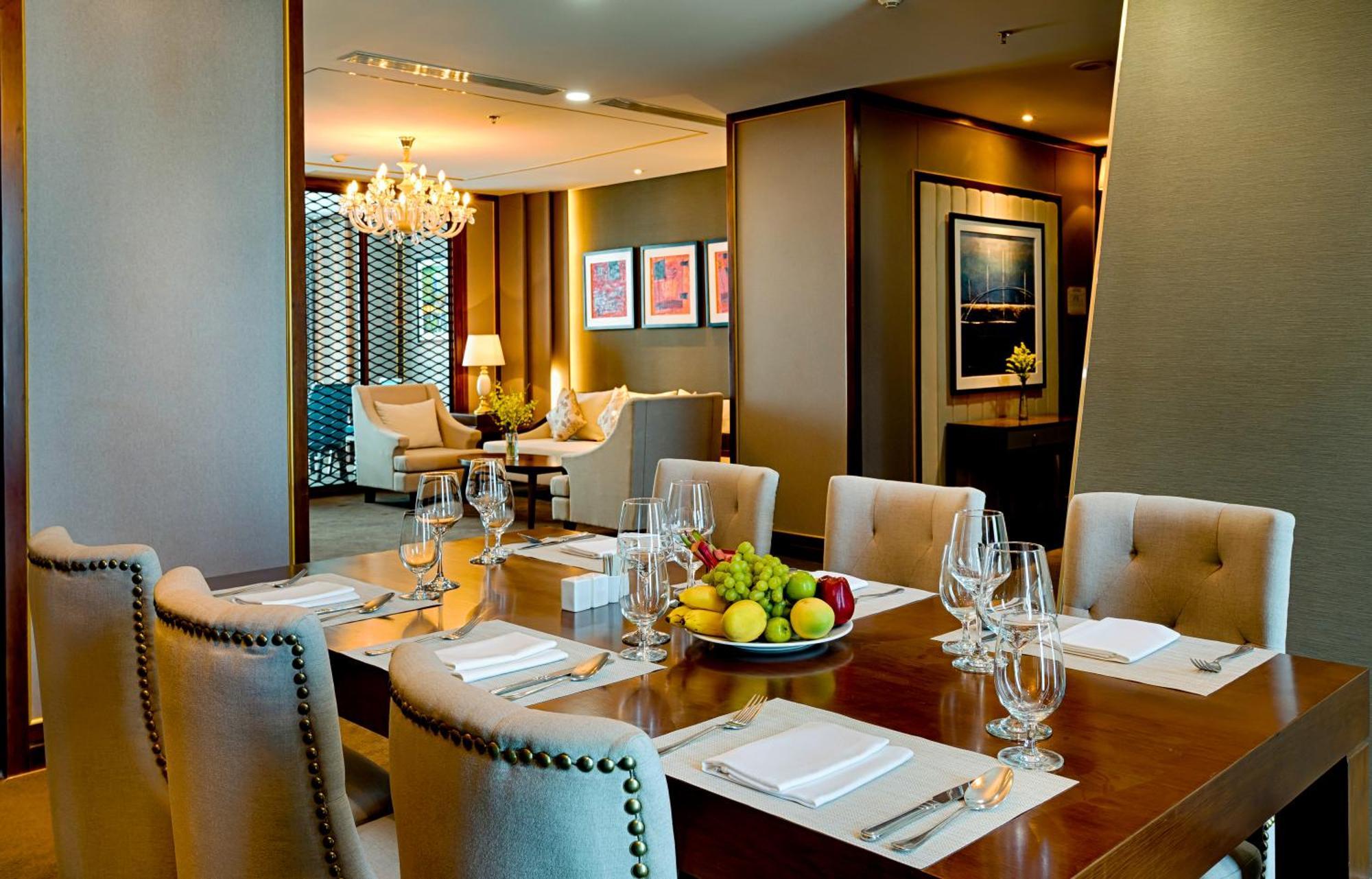 Presidential Suite