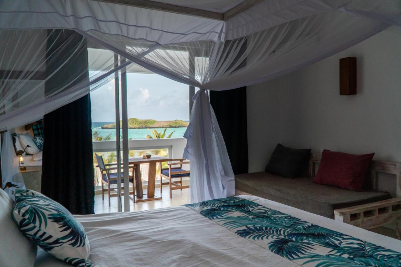 Double Room with Balcony and Sea View