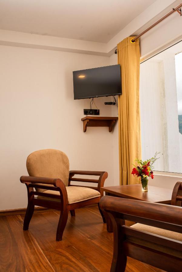 Double Room with Balcony,1466630621:JPEG