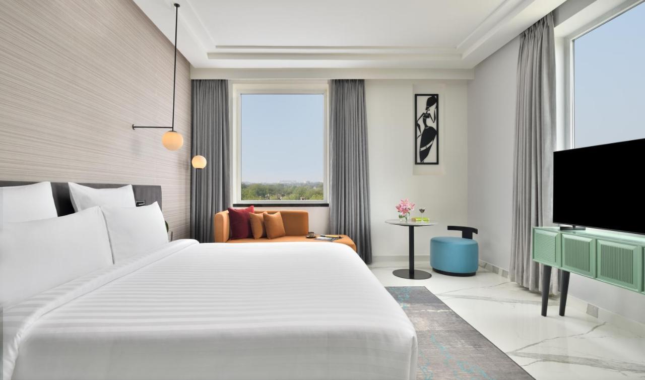 Junior Suite with One Double Bed and Cazri View: 10% Discount on Food & Beverage | 20% Discount on One Spa | Complimentary Welcome Drink | Happy Hours Offer - Buy 2 Get 1 Free on Alcoholic Beverages and Soft Beverages