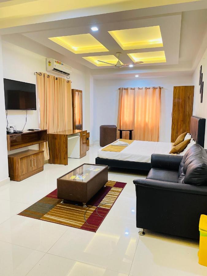 Large Double Room