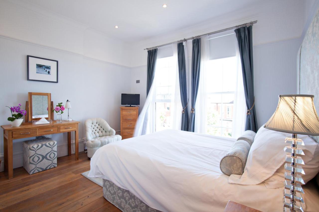 Deluxe Double Room with Sea View