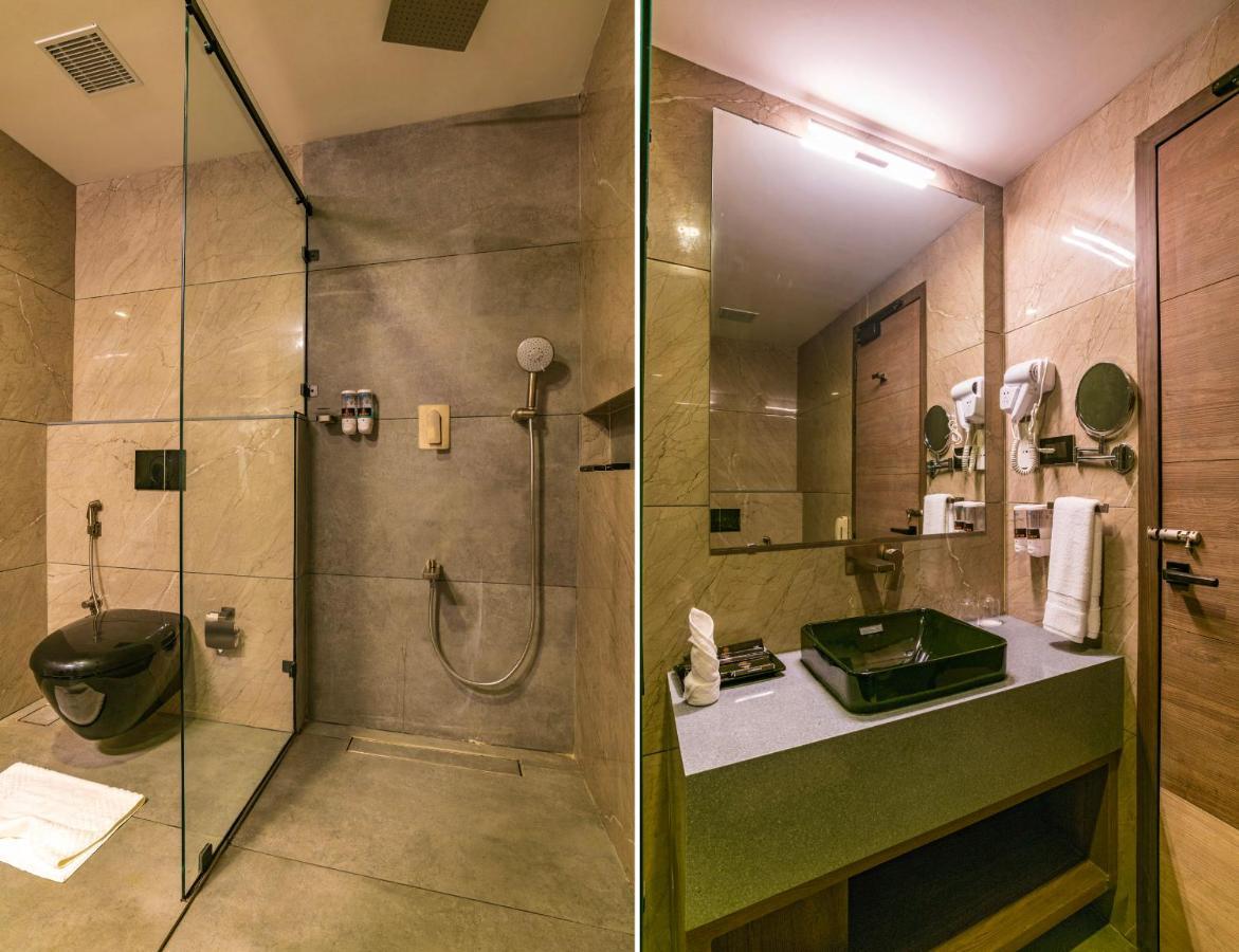 Superior Double Room with 15% off on session of 60 mins Spa,1559206168:JPEG