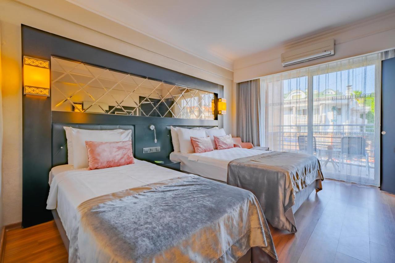 Standard Double or Twin Room with Balcony