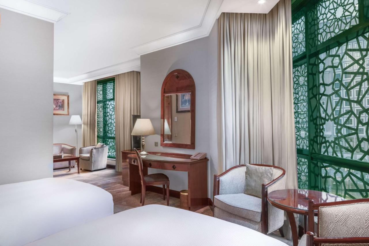 Twin Junior Suite City View