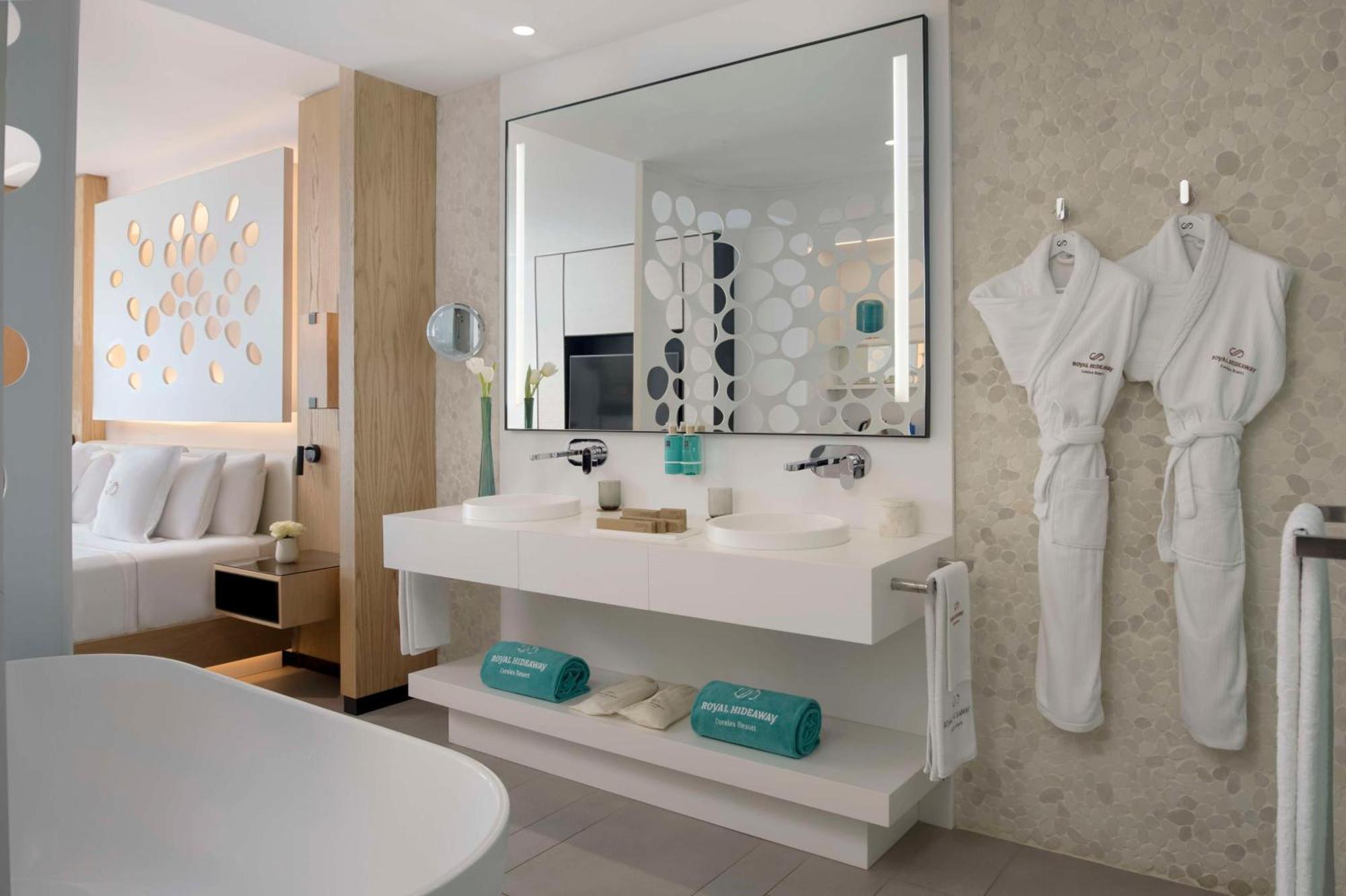 Junior Suite Panoramic Sea View