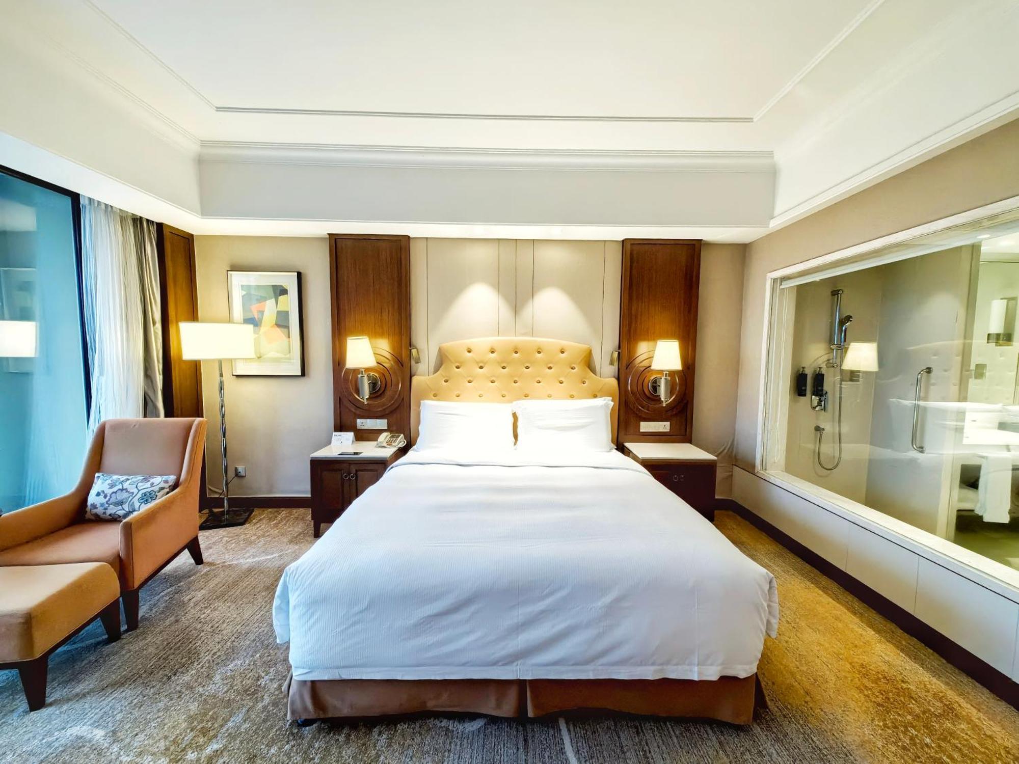 King Guest Room with Sea View