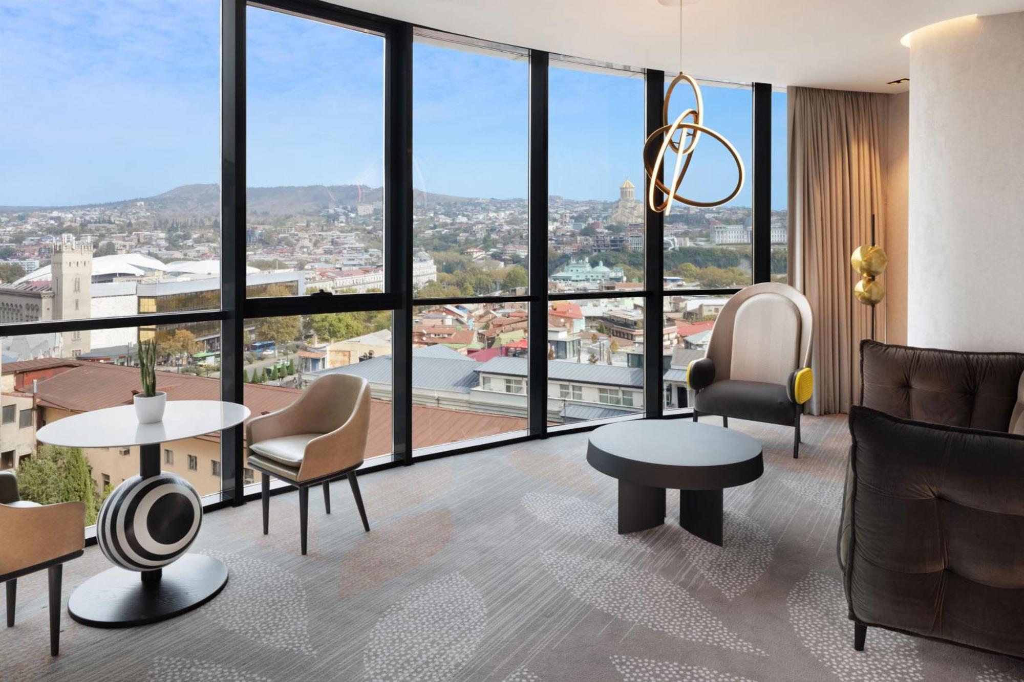 Premium One-Bedroom Suite with Executive Lounge Access