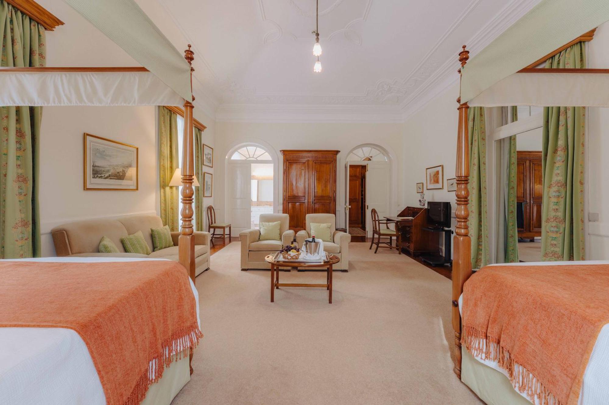 Junior Suite,1516399915:JPEG