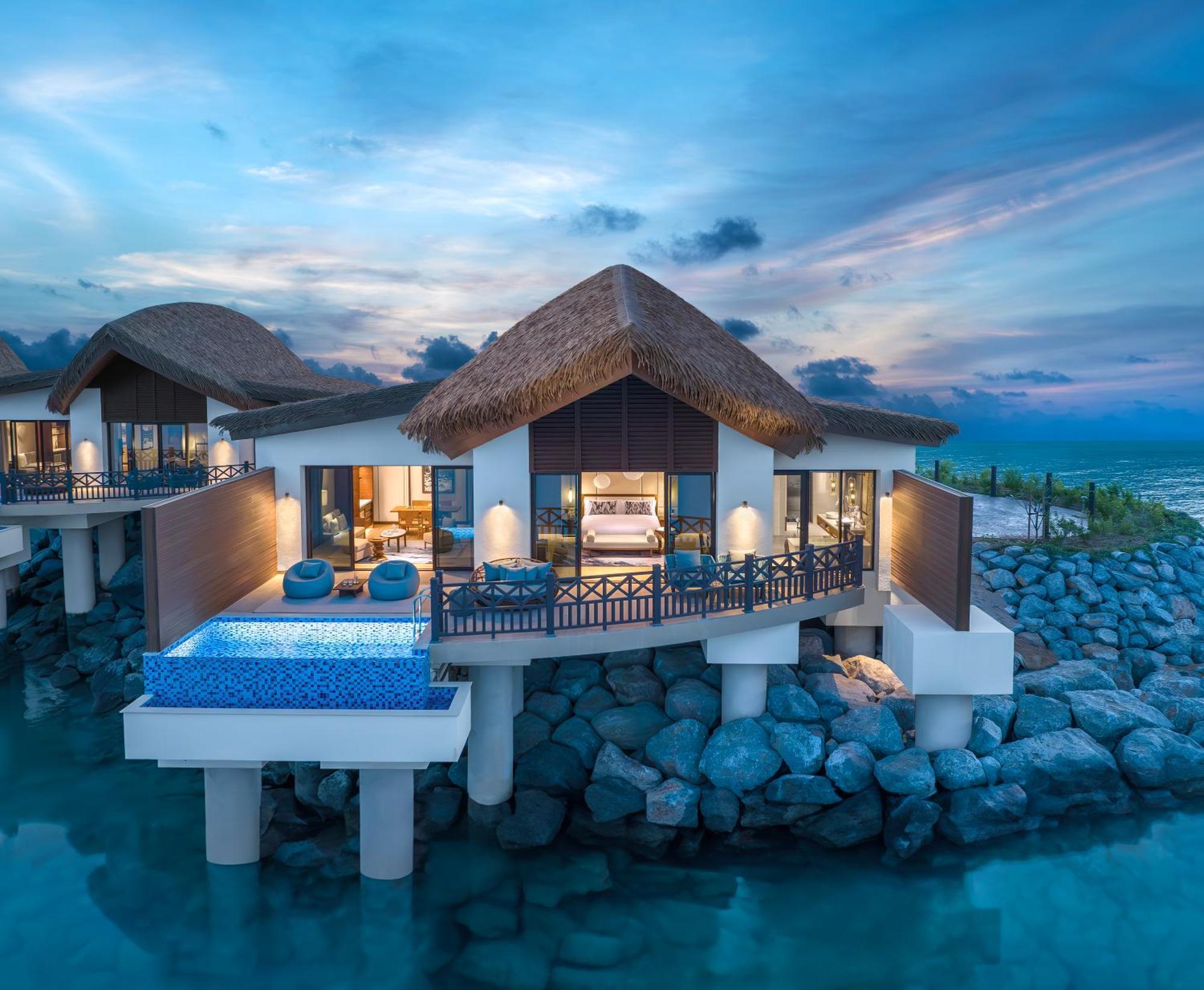 Peninsula Sea View Pool Villa