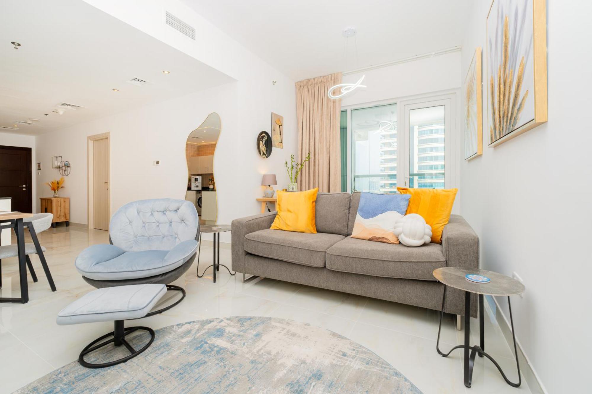 Deluxe Apartment