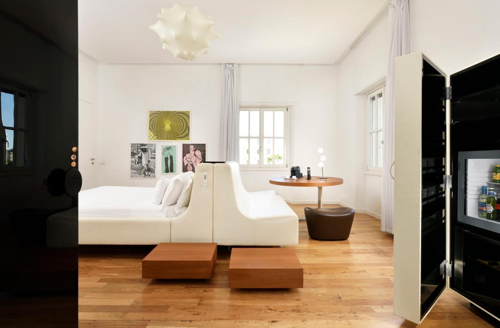 Junior Suite,1523911654:JPEG