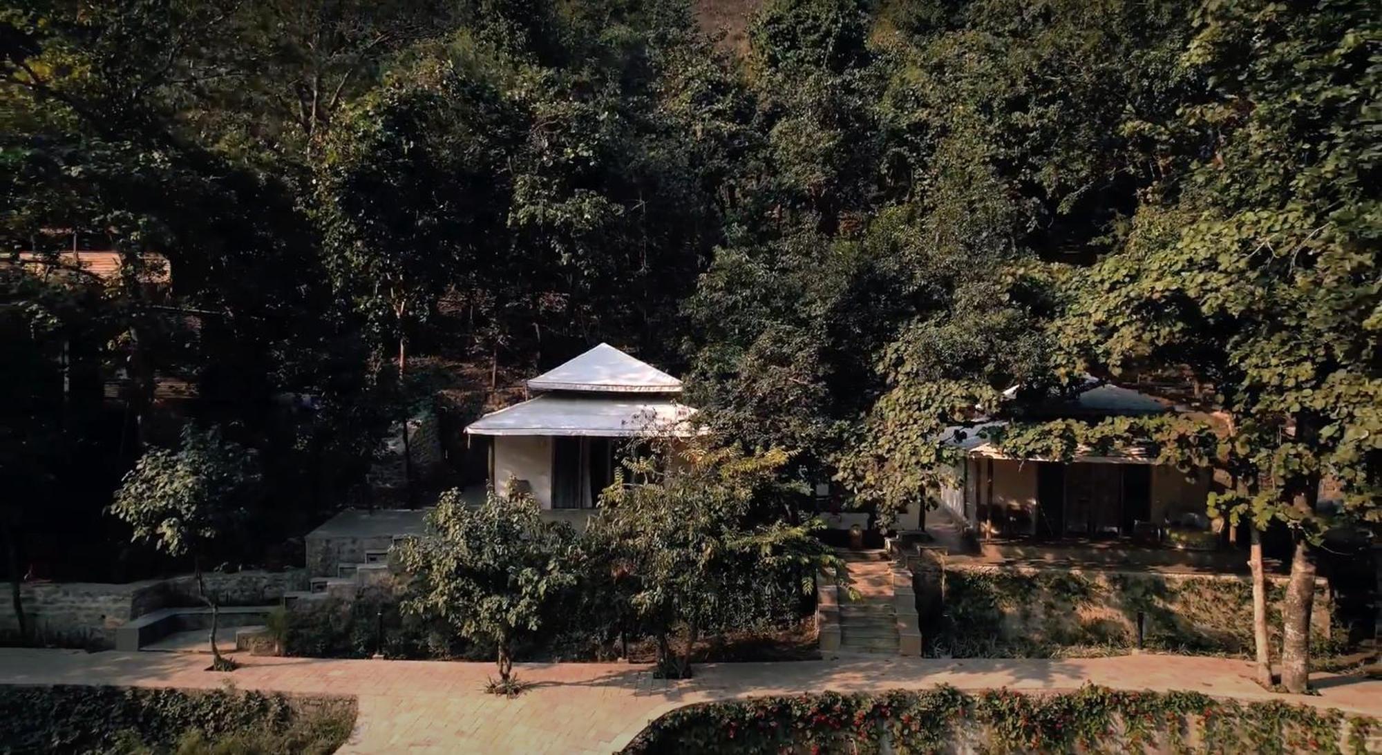 Luxury Cottage (Not for up to 6yr kids / 60+ Yr Senior Citizens)