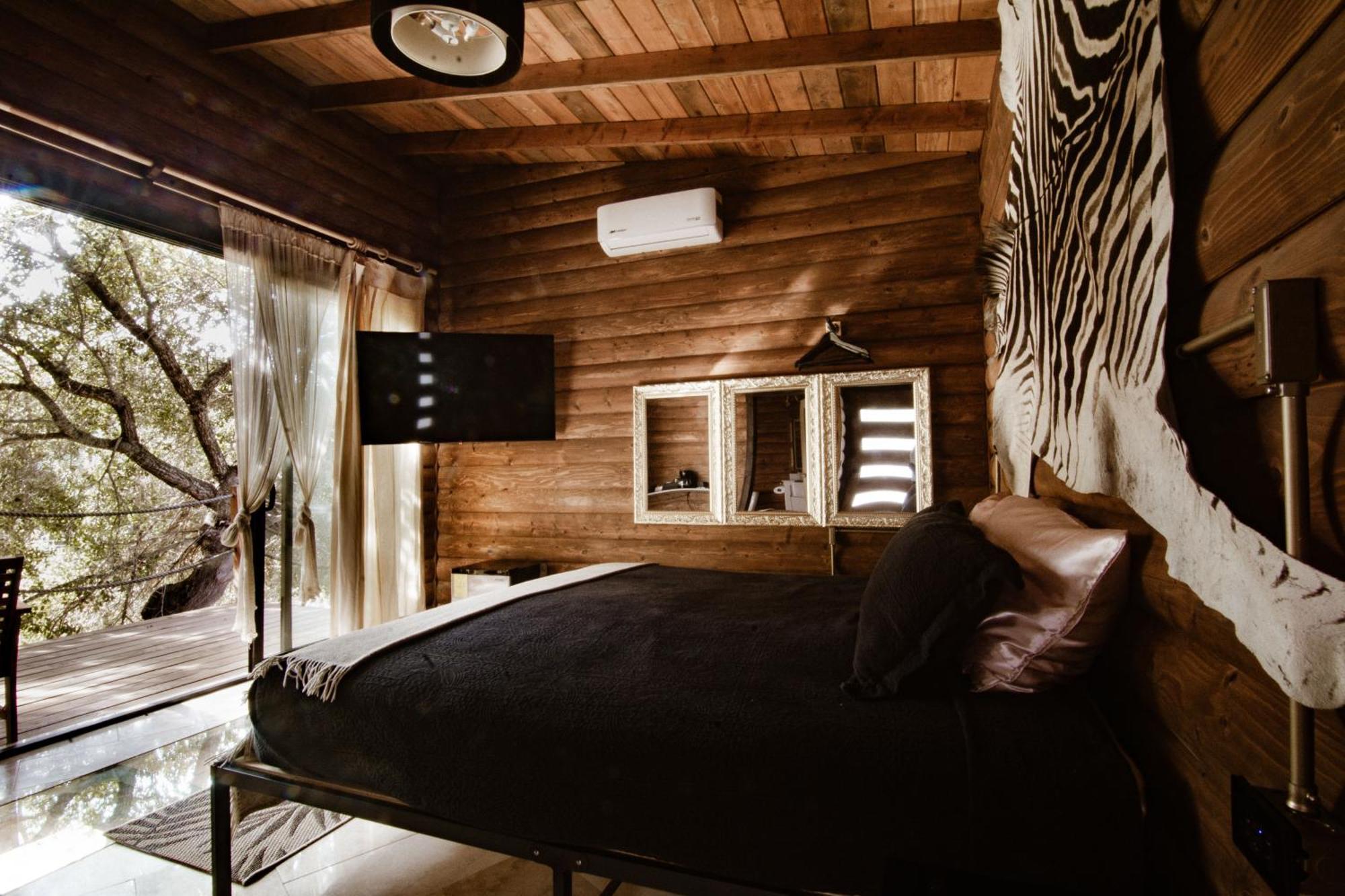 King Room with Balcony