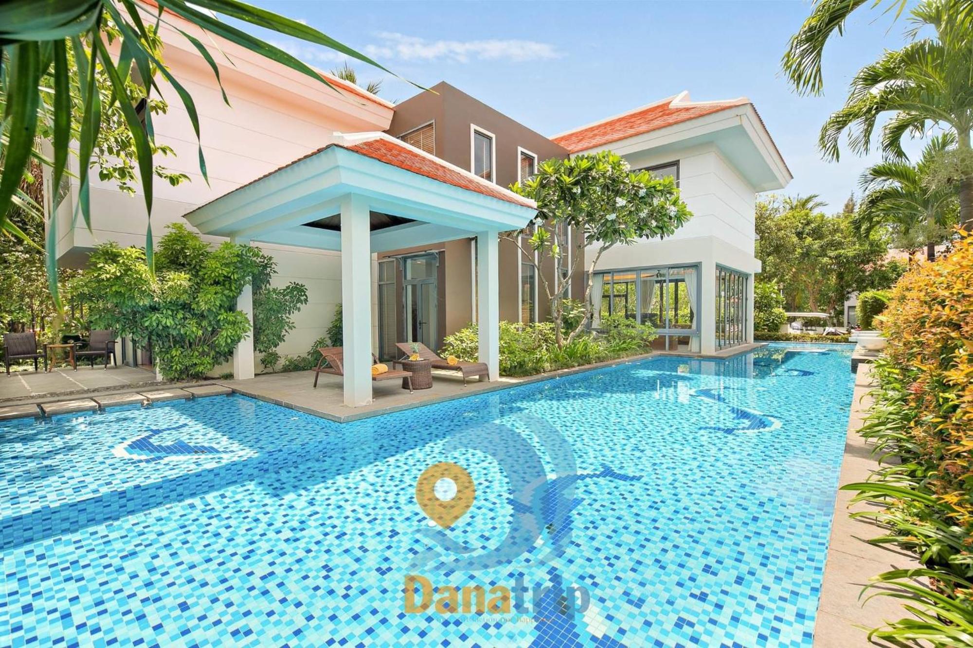 Deluxe Villa