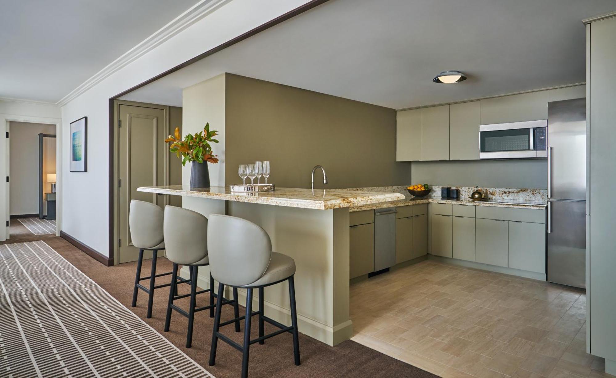 Newport Two Bedroom King Suite
