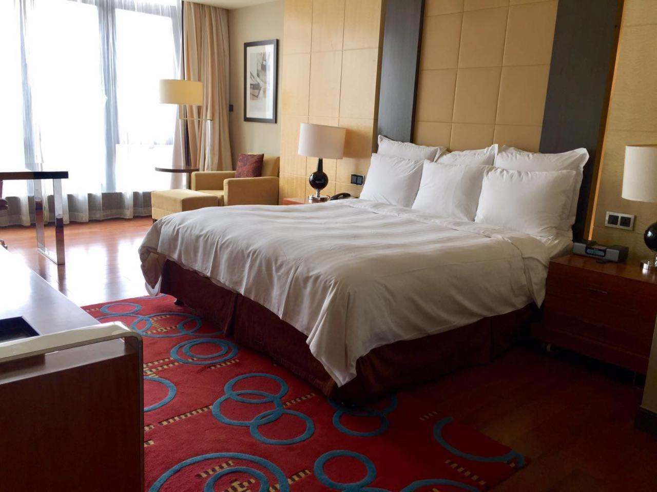 Three-Bedroom Apartment 233㎡ private bedroom private living room open-plan kitchen laundry room complimentary high-speed internet,1543907542:JPEG