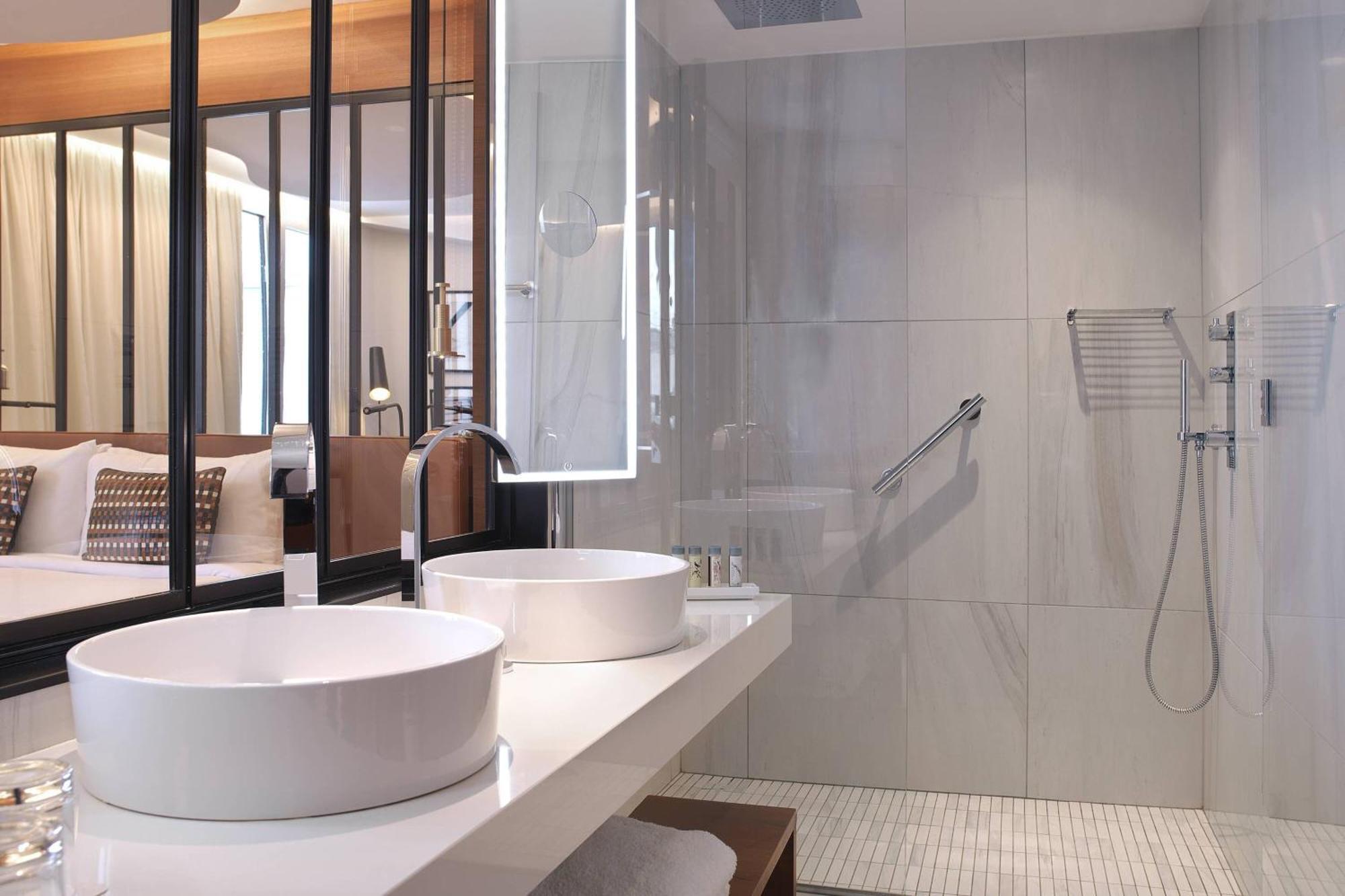 Bobo King Room with Garden or City View,1541403955:JPEG