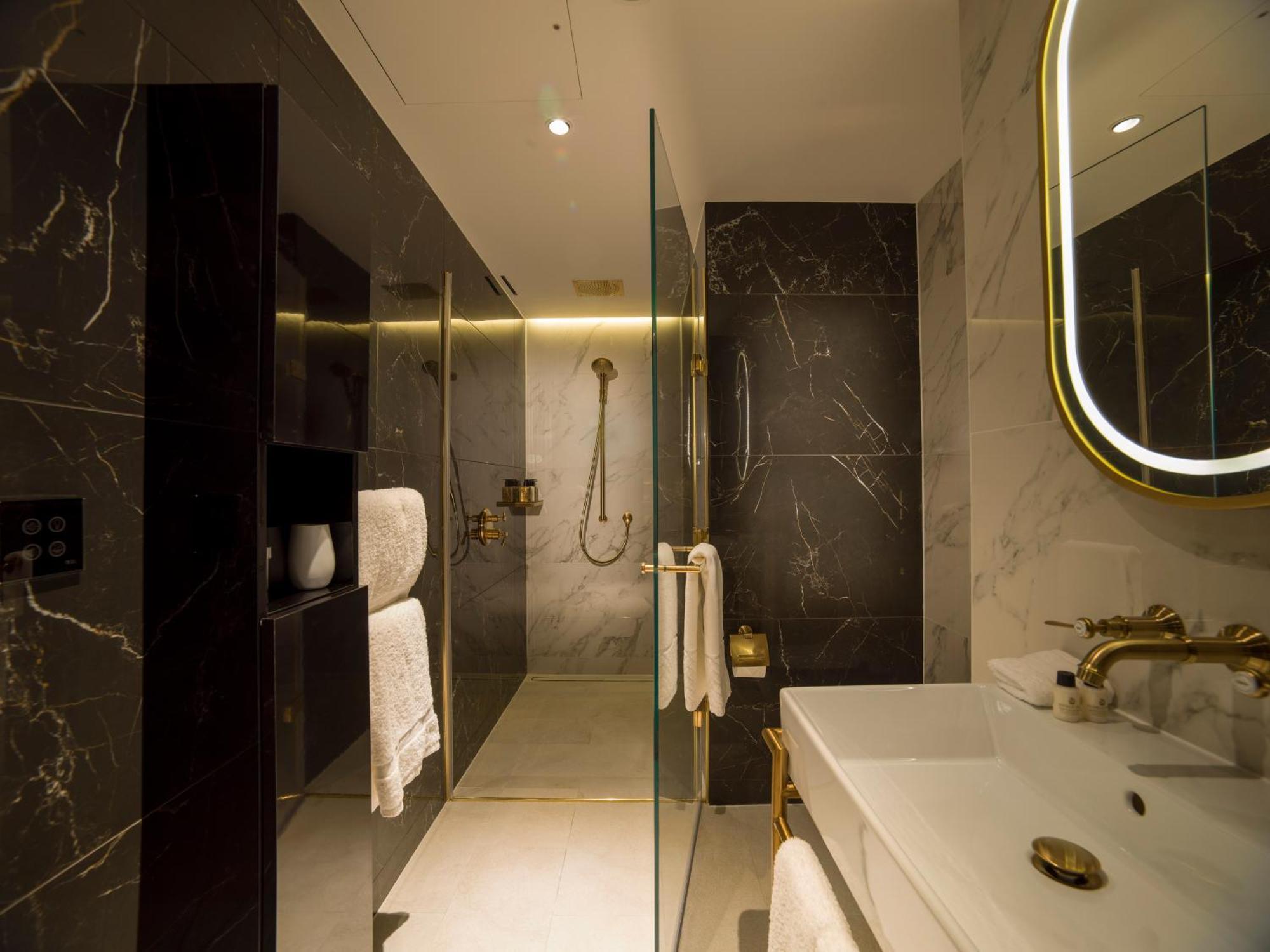 The Bondfield Suite met 2 Slaapkamers