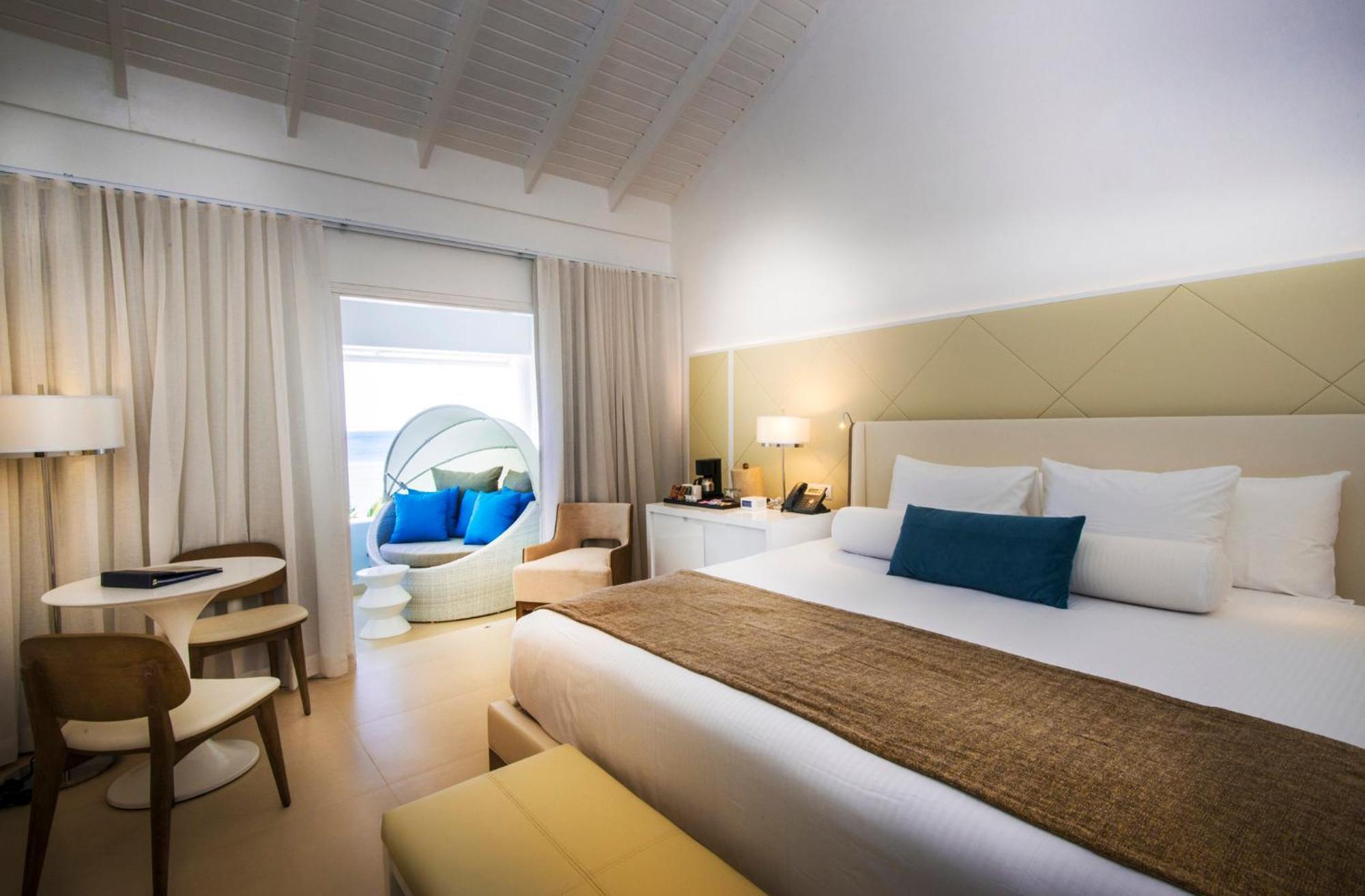 Deluxe Swim up Room