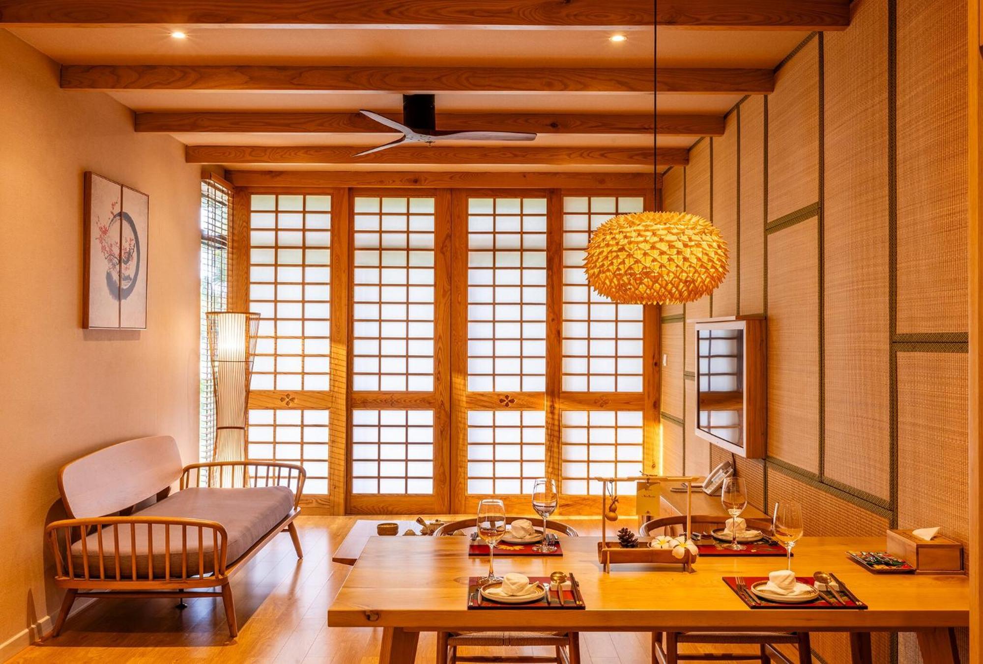 Apartment with Balcony,1544505811:JPEG